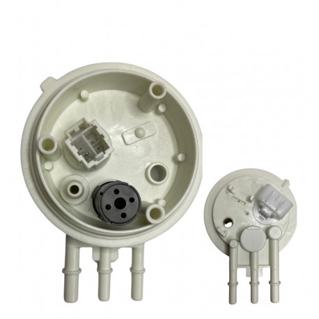 TAPA BOMBA GASOLINA BLAZER 97 (VELKO) (PLASTICA) (TRES PICOS) (CONECTOR 4 PINES) E3953M